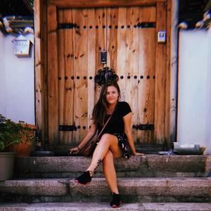 Meet your Posher, Aubree